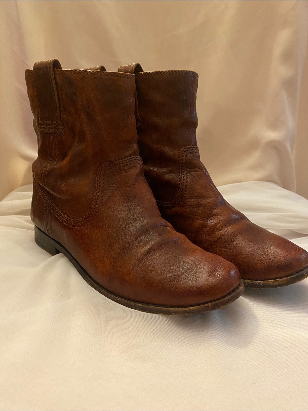 FRYE Anna Shortie Boots Women’s 7